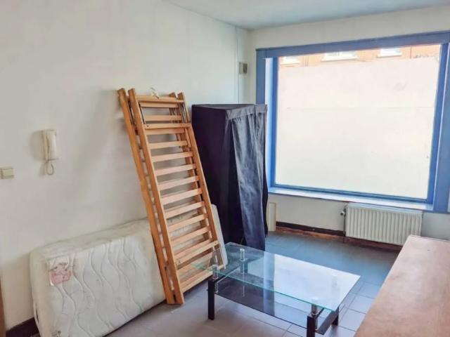 Apartment for rent, Gilly
