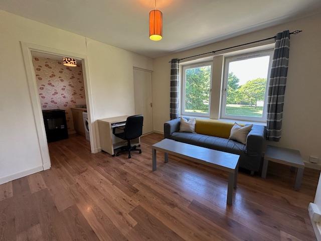 apartment for rent in 3 Ramsay Crescent
