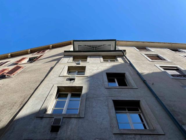 Apartment for rent in 3, rue Chausse Coq 1204 Genève