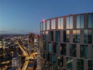 apartment for rent in 11 Silvercroft Street, Manchester, M15 4ZU, United Kingdom