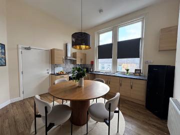 apartment for rent in 129 Colne Road, Burnley, Lancashire, BB10 1DU