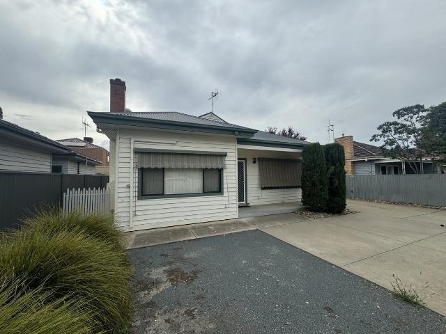 apartment for rent in 1/21 Numurkah Road, Shepparton