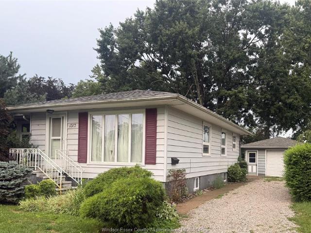 apartment for rent in 1317 Clovelly Drive Unit# 2 Kingsville, Ontario