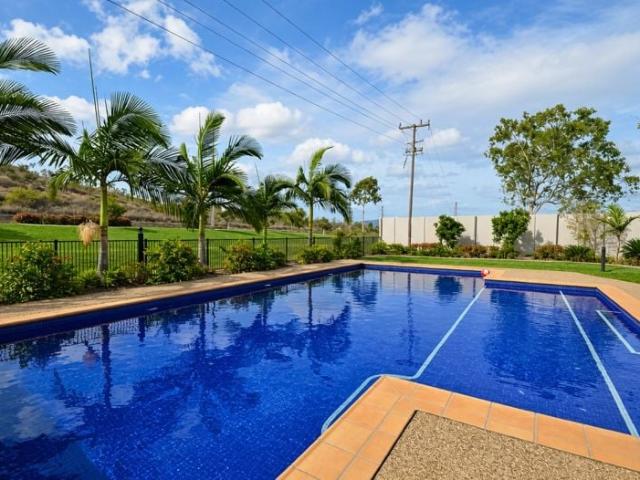 apartment for rent in 13/321 Angus Smith Dr, Douglas