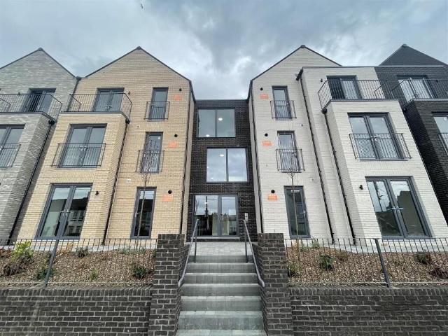 apartment for rent in 14 Byron Halt, Kinnegar Drive, Holywood, BT18 9JT