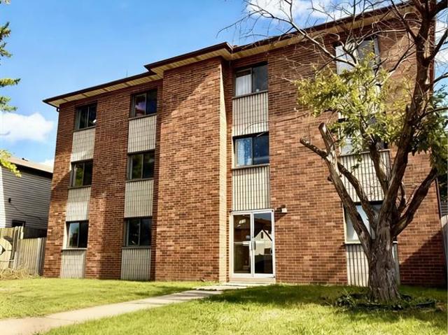 apartment for rent in 1547 Pelletier Unit# 4 Windsor, Ontario