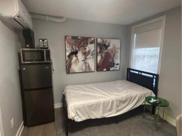 apartment for rent in 158 Osgoode