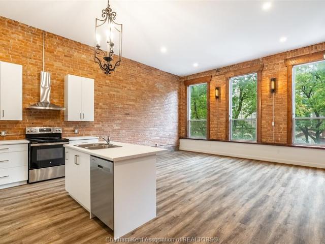 apartment for rent in 164 King Street Unit# 201 Chatham, Ontario