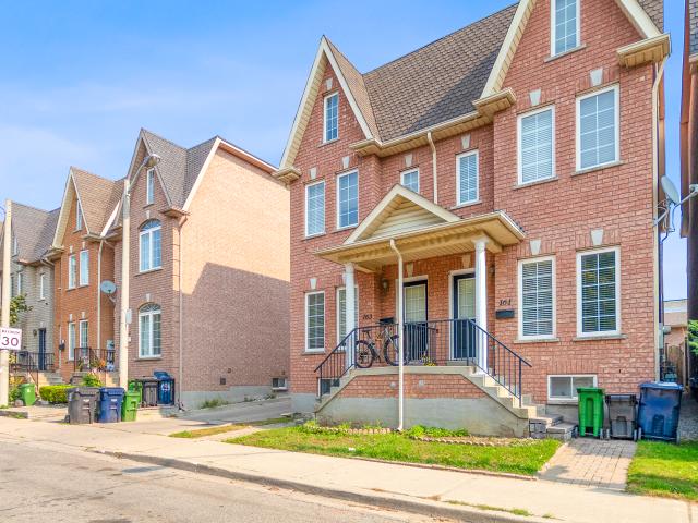 apartment for rent in 163 Rankin Crescent, Toronto, ON