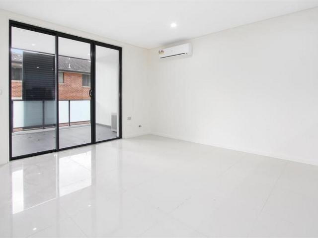 Apartment for rent in 23/232 Targo Road, TOONGABBIE