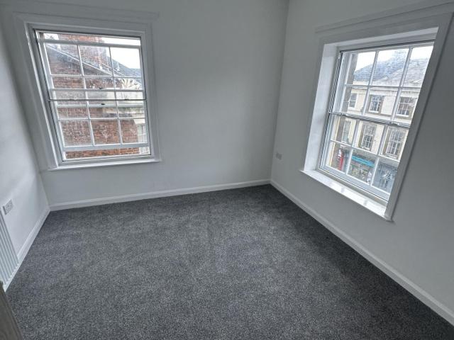 apartment for rent in 23 25 Argyle Street Hamilton Sq CH41 5BP