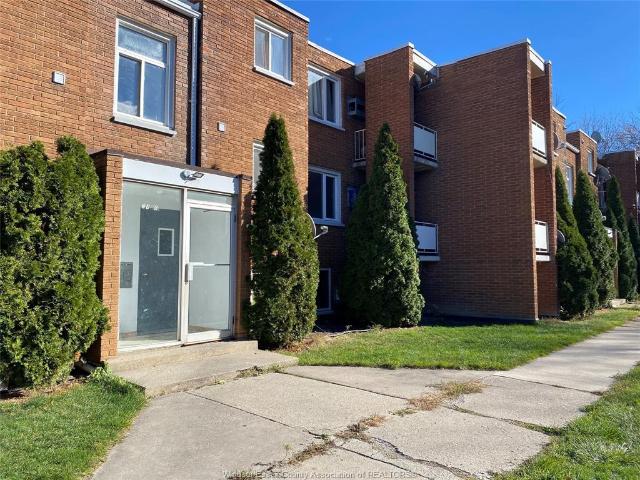 apartment for rent in 2476 Rivard Avenue Windsor, Ontario