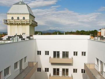 Apartment for rent in 2524 - Keller, Schwimmbad