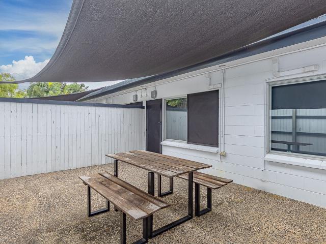 apartment for rent in 2/8 Roberts St, Hermit Park