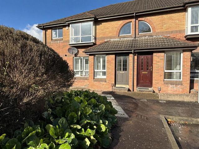apartment for rent in 2 Drumkeen Manor, Forestside / Upper Galwally, Belfast, BT8 7AZ