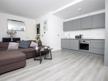 apartment for rent in 2 Foxhunter Drive, Linford Wood, Milton Keynes, MK14