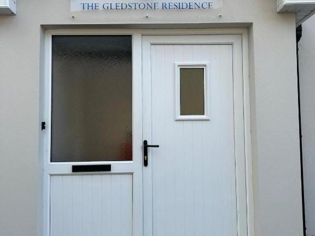 apartment for rent in 2 Gledstone Terrace, Maguiresbridge, BT94 4AP