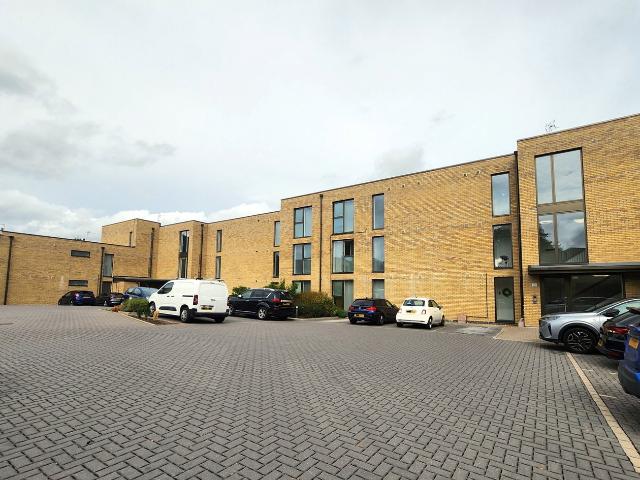 apartment for rent in 2 Laurel Lane, Halesowen, B63 3DG