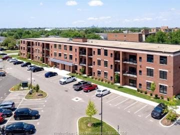 apartment for rent in 3160 Meadowbrook Lane Unit# 103 Windsor, Ontario