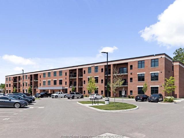 apartment for rent in 3160 Meadowbrook Lane Unit# 210 Windsor, Ontario