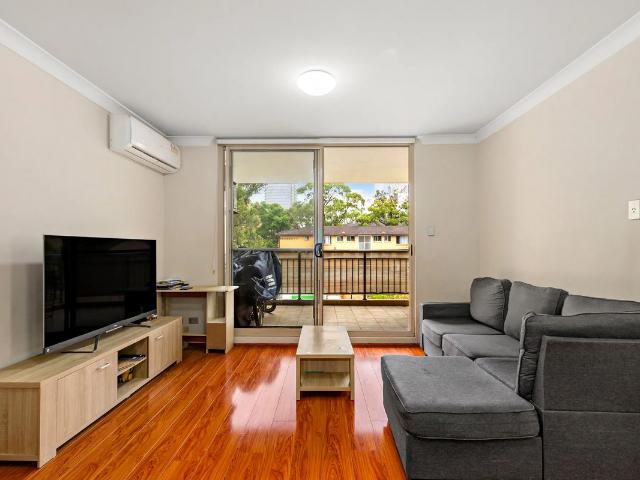 Apartment for rent in 33/18 Sorrell Street, PARRAMATTA