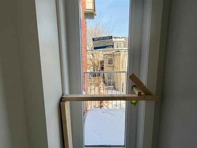 apartment for rent in 332 Osgoode