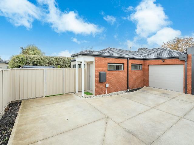 apartment for rent in 3/5 Maude Street, Shepparton
