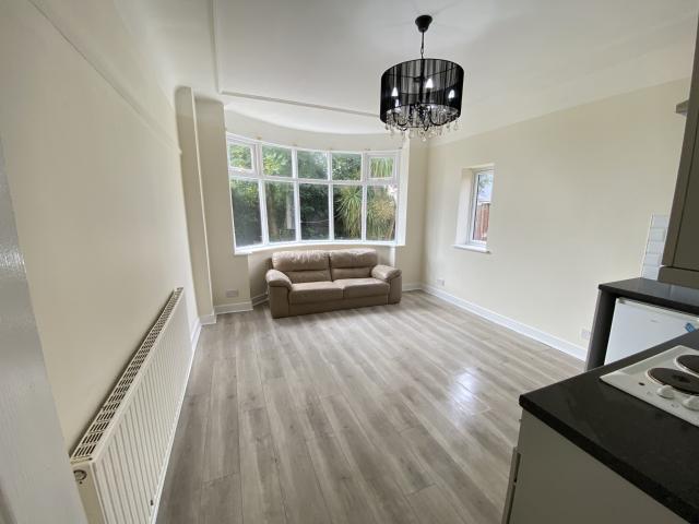 apartment for rent in 39 Digg Lane Moreton CH46 6AG
