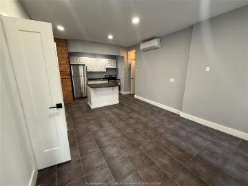apartment for rent in 405 Pelissier Unit# A Windsor, Ontario