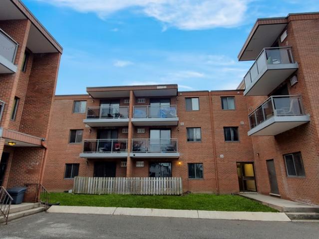 apartment for rent in 40 Front Street North, Thorold, ON L2V 1X5, Canada