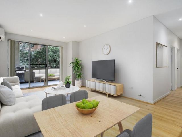Apartment for rent in 4/17 19 Hassall Street, PARRAMATTA
