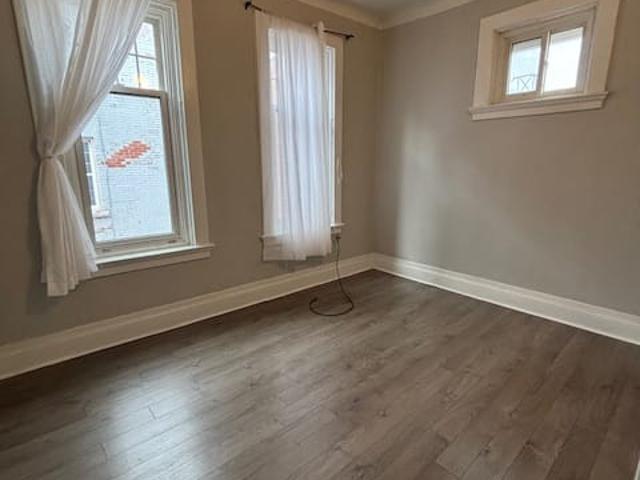 apartment for rent in 429 Daly