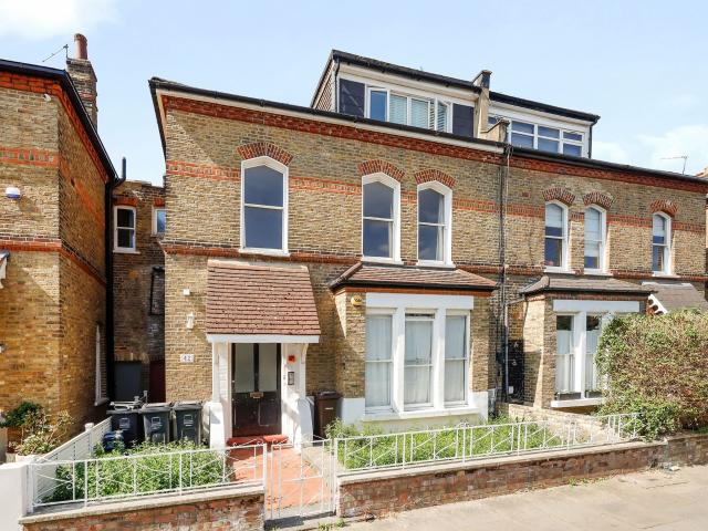 apartment for rent in 42B, Finsbury Park Road,, N4 2JX