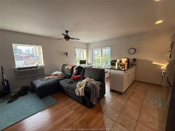 apartment for rent in 511 Pelissier Unit# 309 Windsor, Ontario