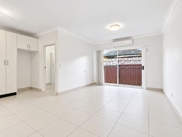 Apartment for rent in 51A Emert Street, WENTWORTHVILLE