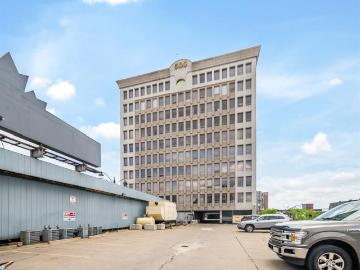 apartment for rent in 540 Ouellette Avenue Unit# 5b Windsor, Ontario