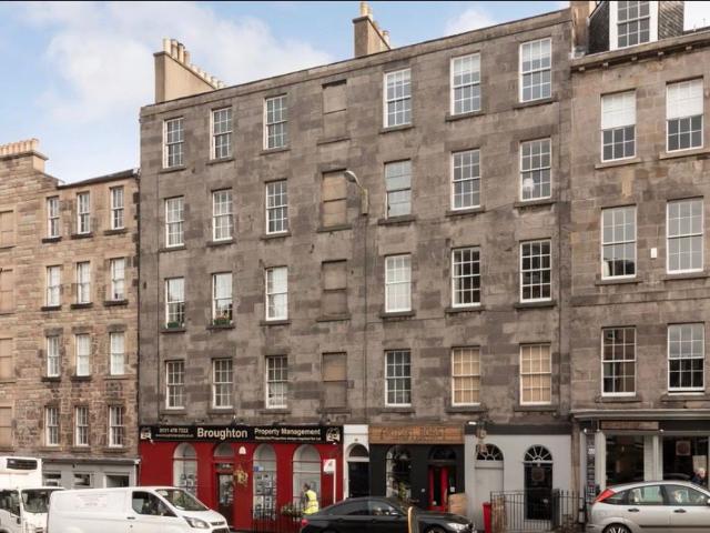 apartment for rent in 59 Broughton Street