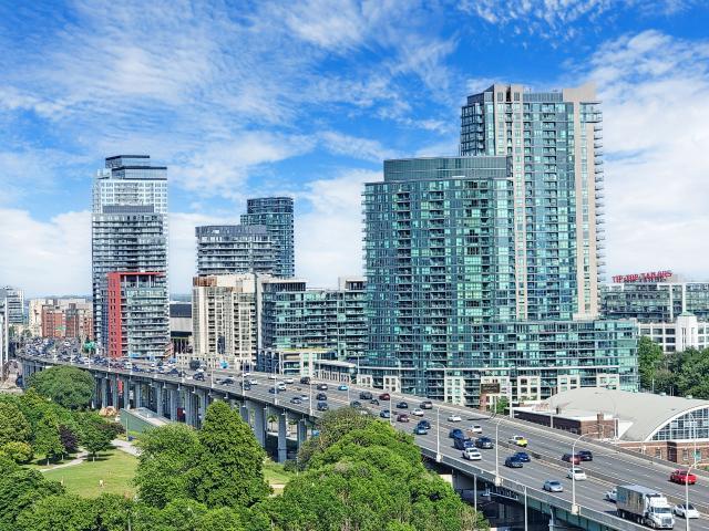 apartment for rent in 59 East Liberty Street, Toronto, ON