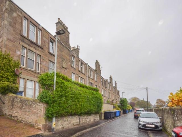 apartment for rent in 5 Balfour Place Carnoustie, Angus, DD7 7AH