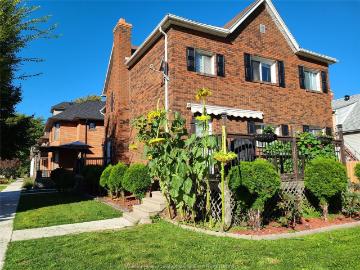 apartment for rent in 600 Park Street Unit# 3 Windsor, Ontario