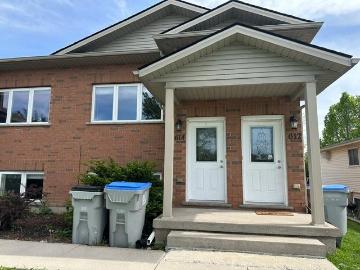 apartment for rent in 614 Scenic Drive Unit# 614 Warwick Watford, Ontario