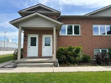 apartment for rent in 618 Scenic Drive Unit# 618 Warwick Watford, Ontario