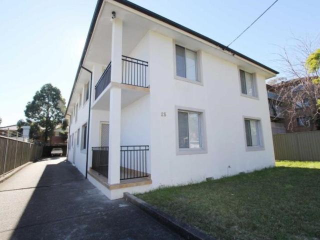 Apartment for rent in 6/25 Arthur Street, MERRYLANDS WEST