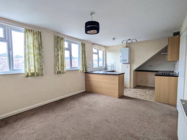 apartment for rent in 6a Windmill Parade, 163 183 Old Shoreham Road, Southwick