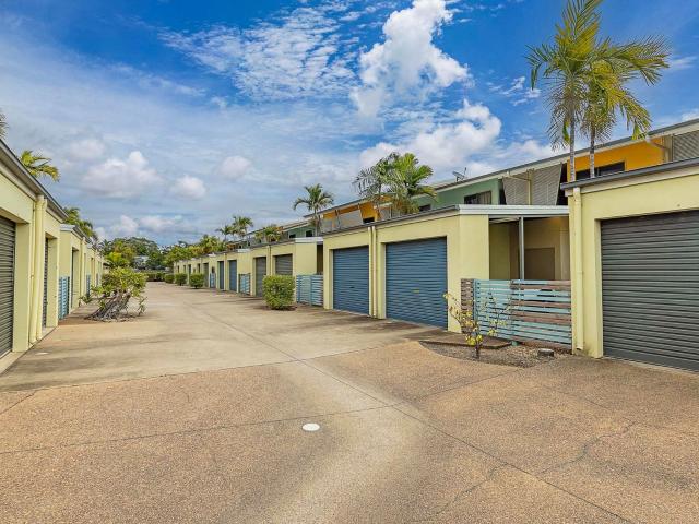 apartment for rent in 7/42 Perkins St, South Townsville