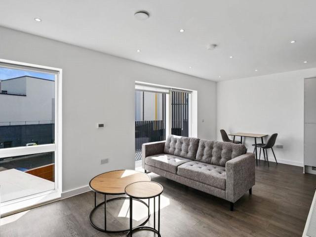 apartment for rent in 79 Denning Avenue, Croydon, CR0 4DJ