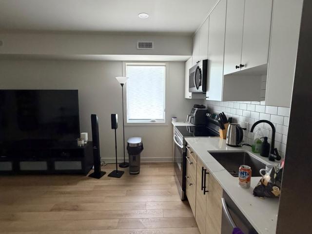 apartment for rent in 844 Connaught Ave, Ottawa, ON K2B 5M4