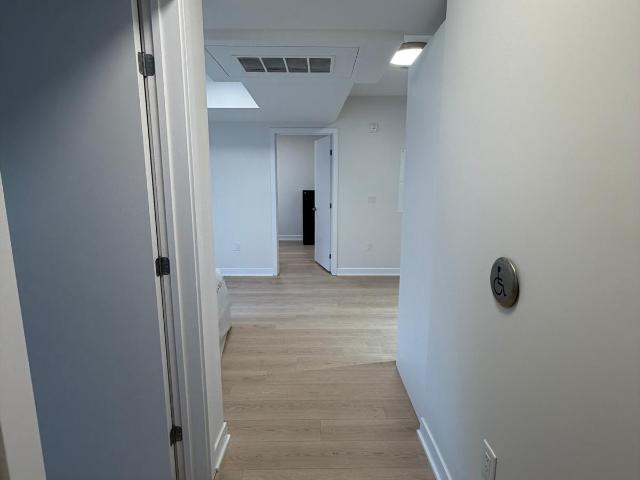 apartment for rent in 994 Bronson unit 102