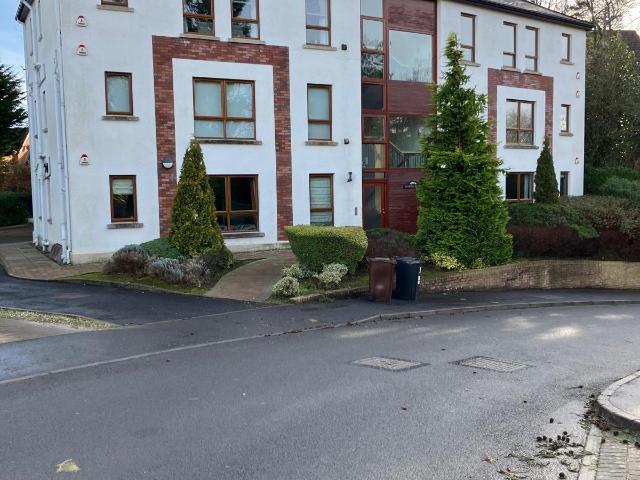 apartment for rent in 9 Glenavna, Jordanstown, Newtownabbey, BT37 0ZT