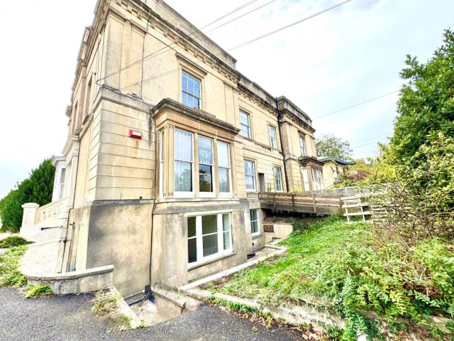 apartment for rent in Cotham Road, Bristol, Somerset